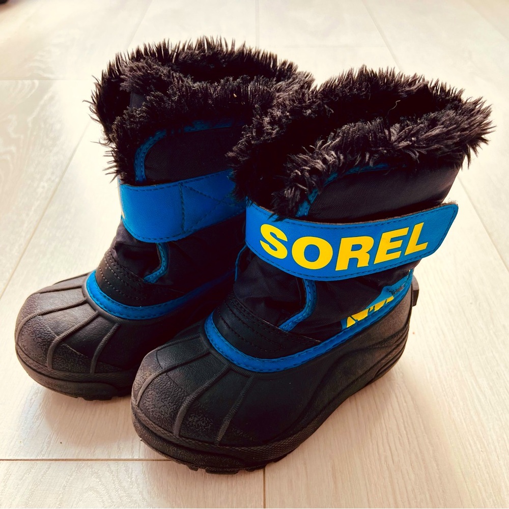 Sorel Toddler Snow Commander Black and Blue Winter Boots - Size 8